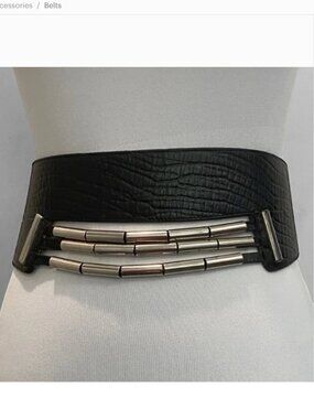 Corset Waist Black Leather Belt w/ Silver Metal Bar Detail Size Small